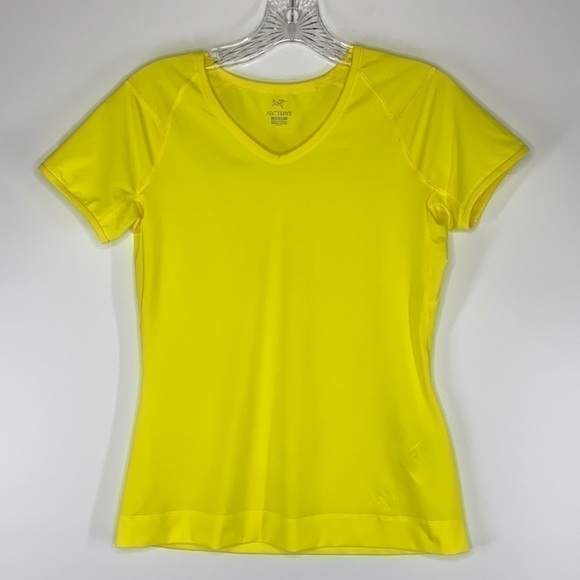 Arc'teryx Yellow Short Sleeve Traverse Crew Tshirt UPF 50 Size XS - Picture 1 of 5